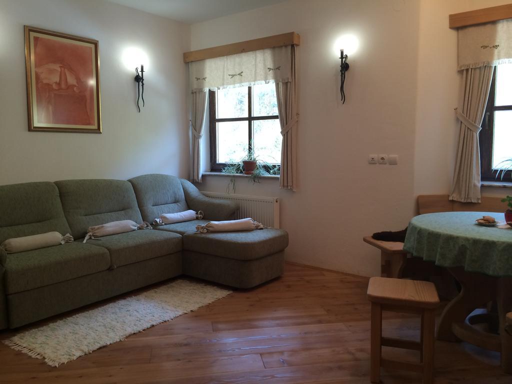 Apartments Pod Macesnovo Streho Solčava 部屋 写真